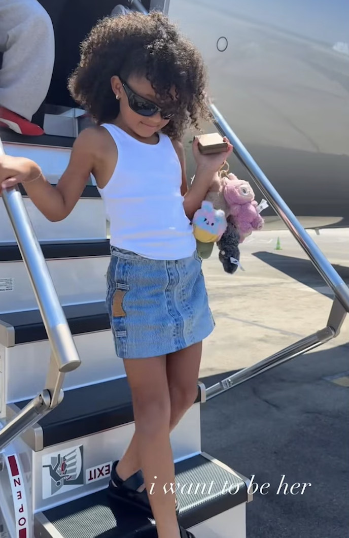 Кайли Дженнер Labubu Сторм